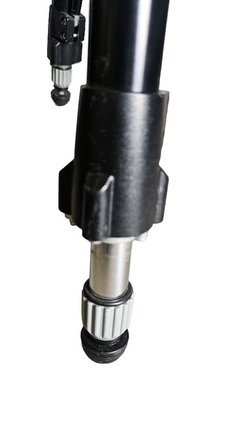 Manfrotto 058B Triaut jämäkkä kolmijalka - KÄYTETTY
