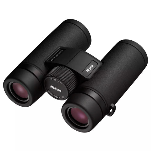Nikon Monarch M7 10x30 kiikari