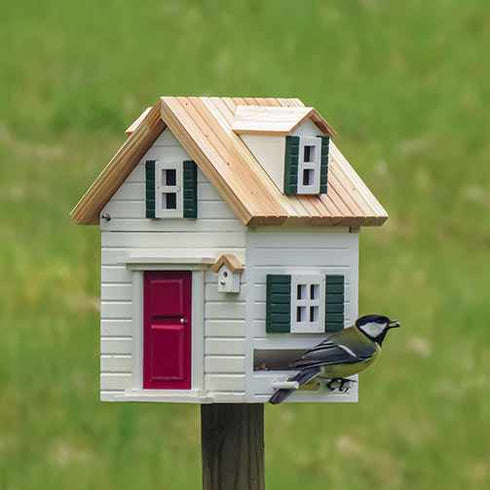 Talomallinen ruokinta ja linnunpönttö, New England talo WG1122 - lentoaukko 32mm